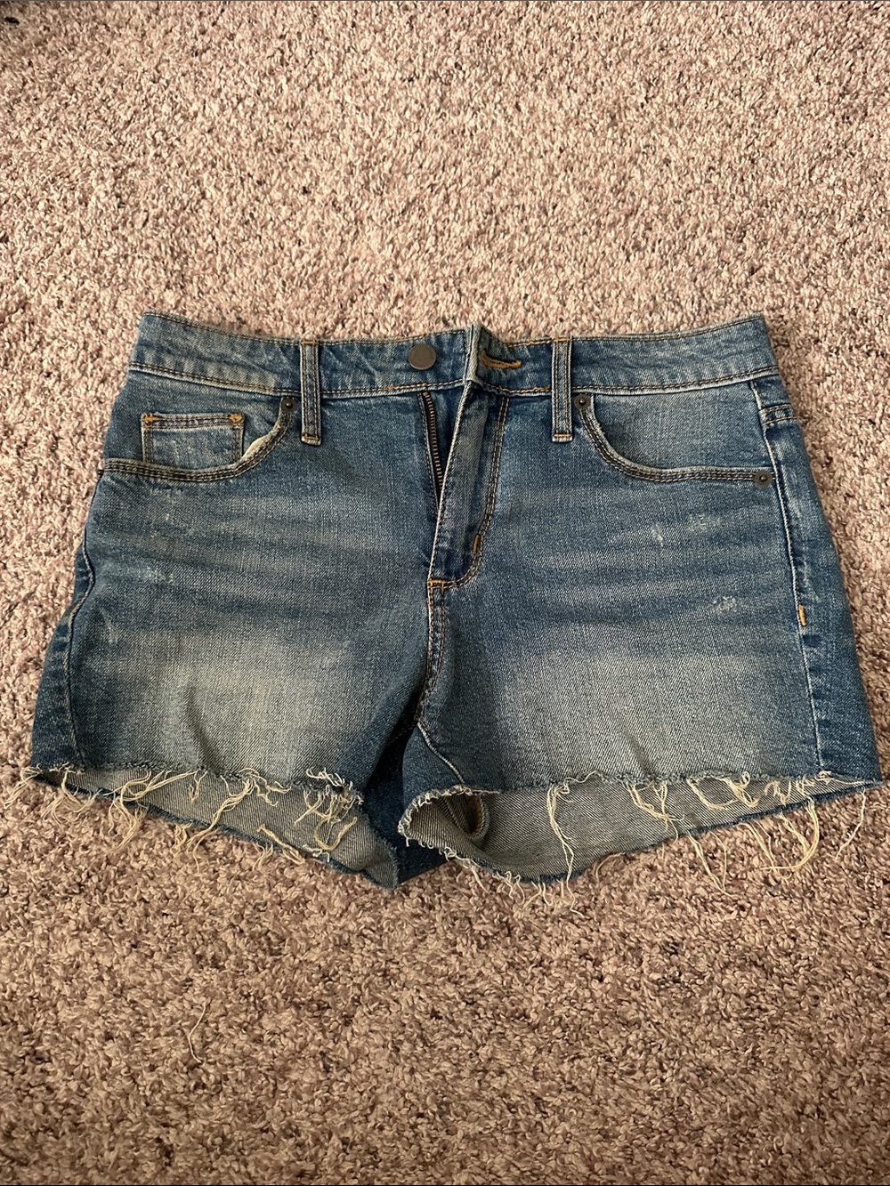 Universal Thread Blue Denim Cutoff Shorts - Classic High-Waist Style